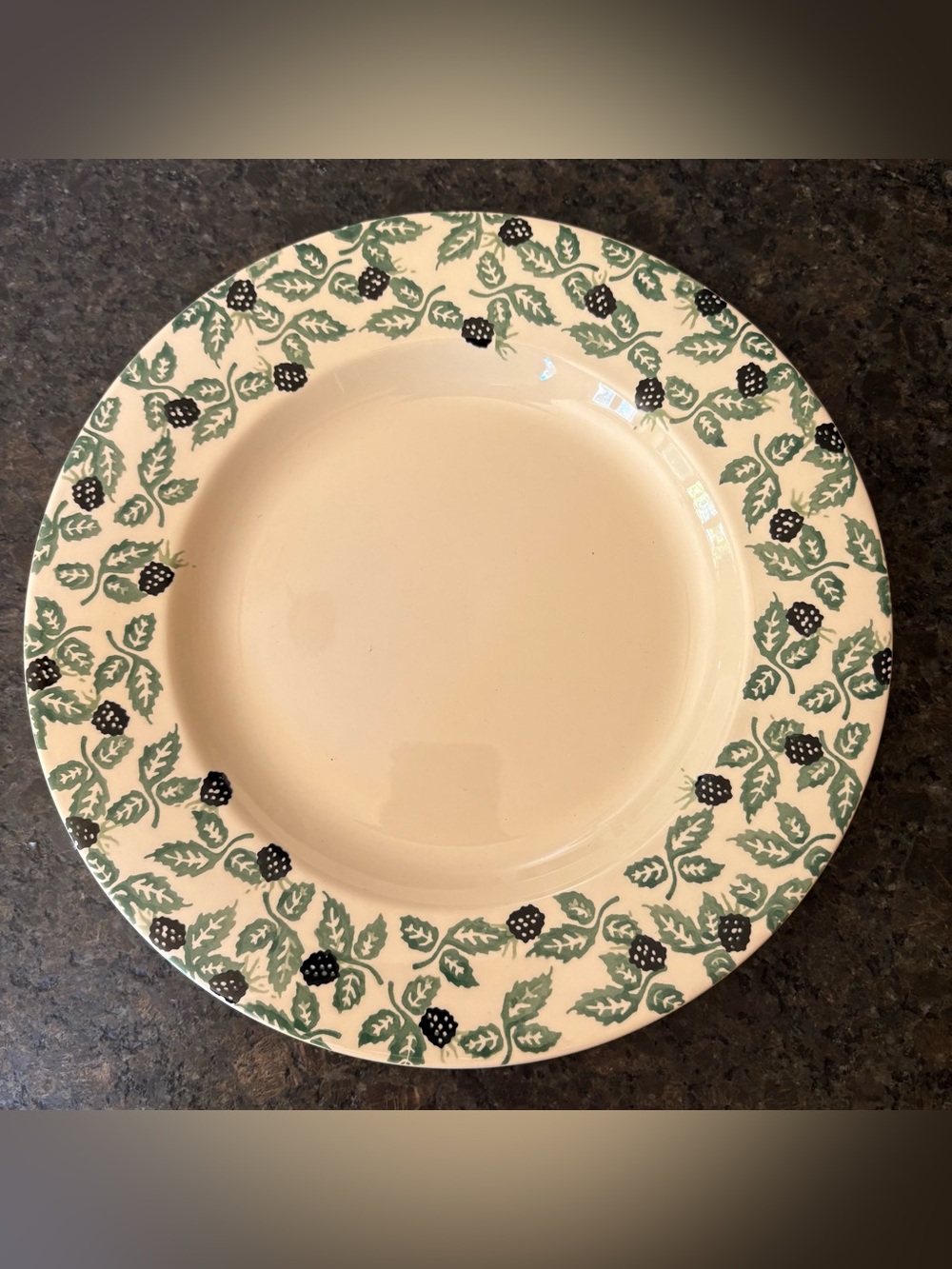 Emma Bridgewater Blackberry Dinner Plate 
10.5” England